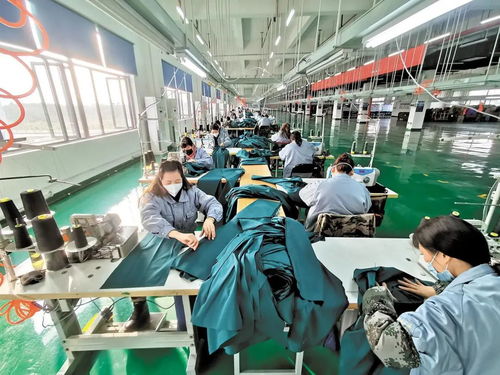 抗疫 他們 跨界 生產(chǎn)防疫物資,開辟了為生命護航的另一個戰(zhàn)場